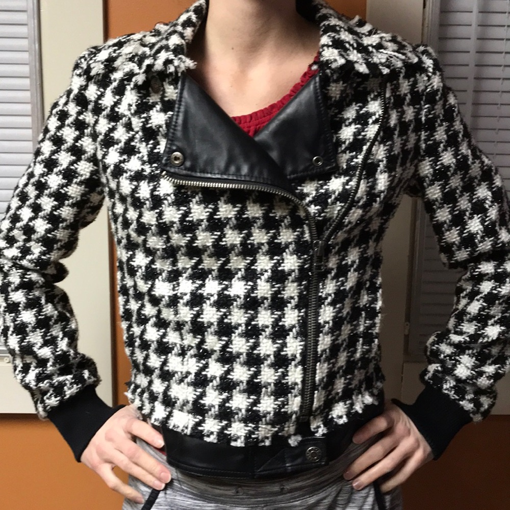 GUESS houndstooth jacket